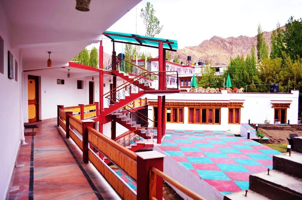 Beyond Stay - Kanika Himalayan View Leh Exterior foto