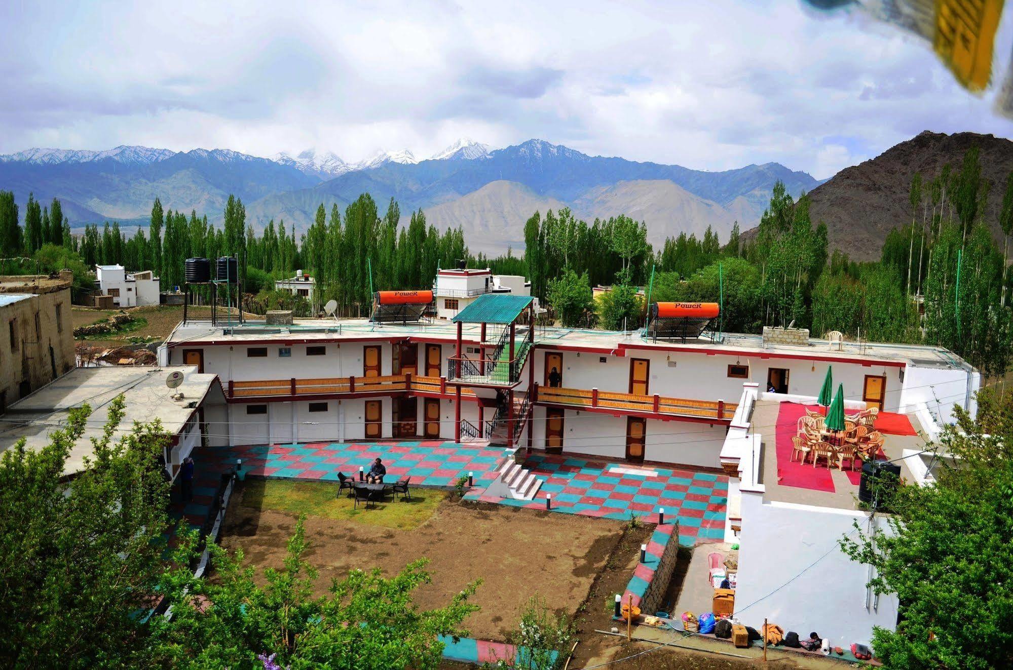 Beyond Stay - Kanika Himalayan View Leh Exterior foto