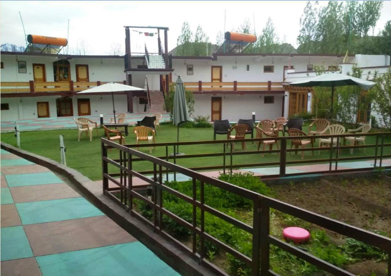 Beyond Stay - Kanika Himalayan View Leh Exterior foto
